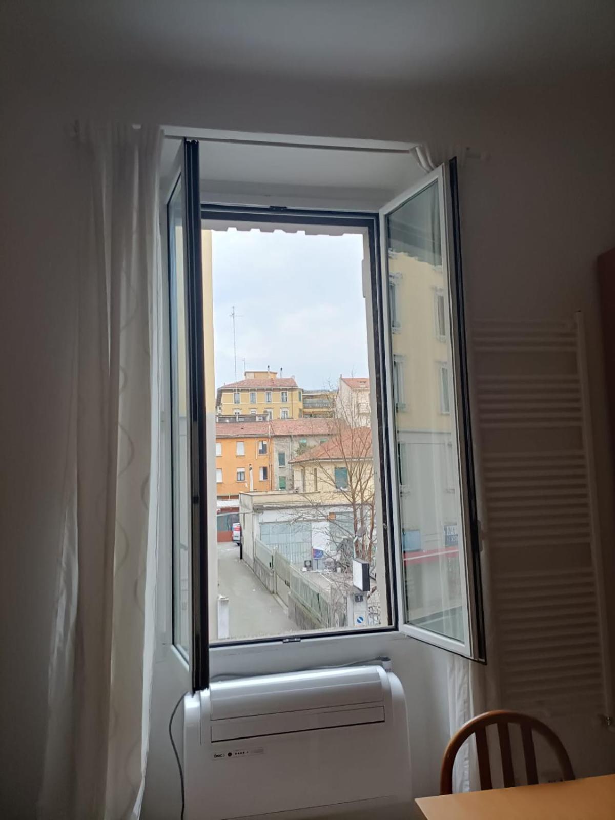 Monolocale Centro Apartment Milan Exterior photo