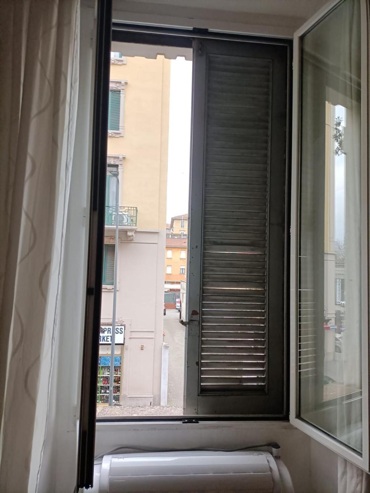 Monolocale Centro Apartment Milan Exterior photo